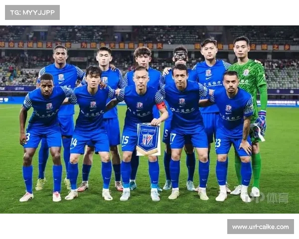 上海申花连续两年获亚军，新赛季补强锋线欲挑战海港地位